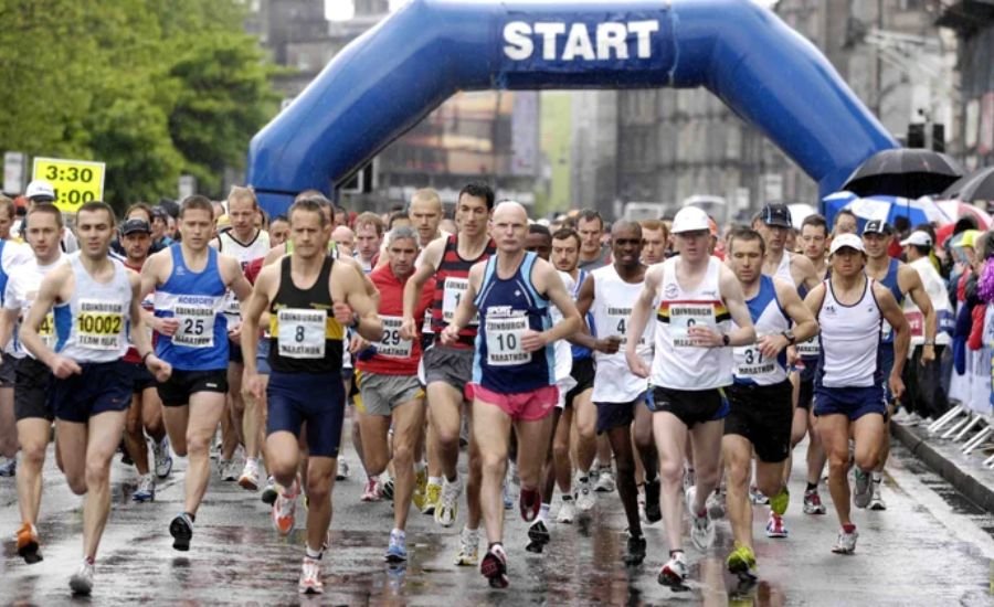 average marathon time