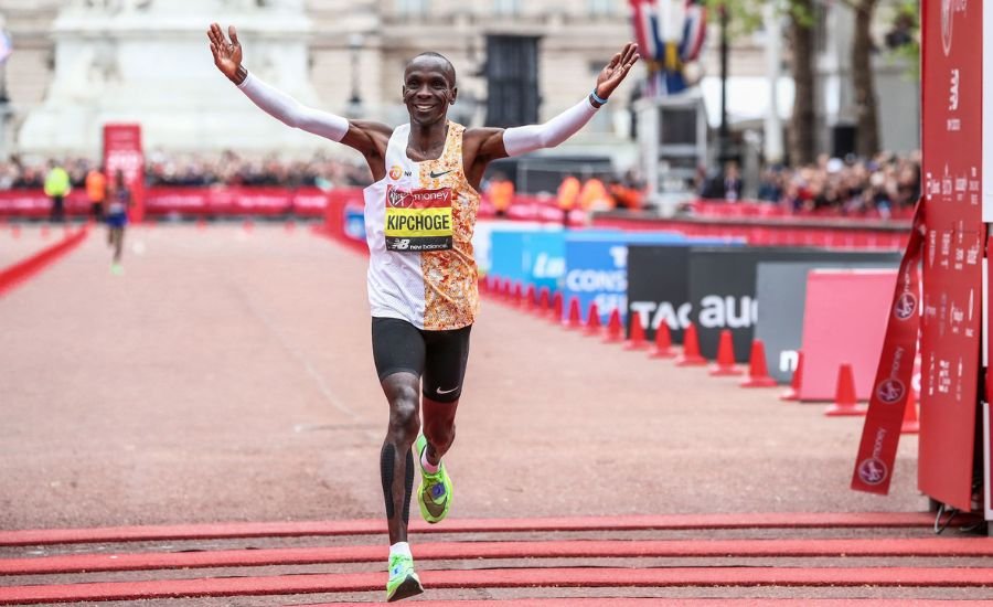 average marathon time